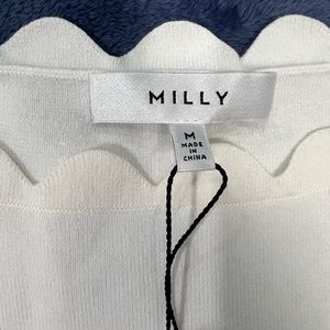 Milky scallop sweater tank in Med NWT
